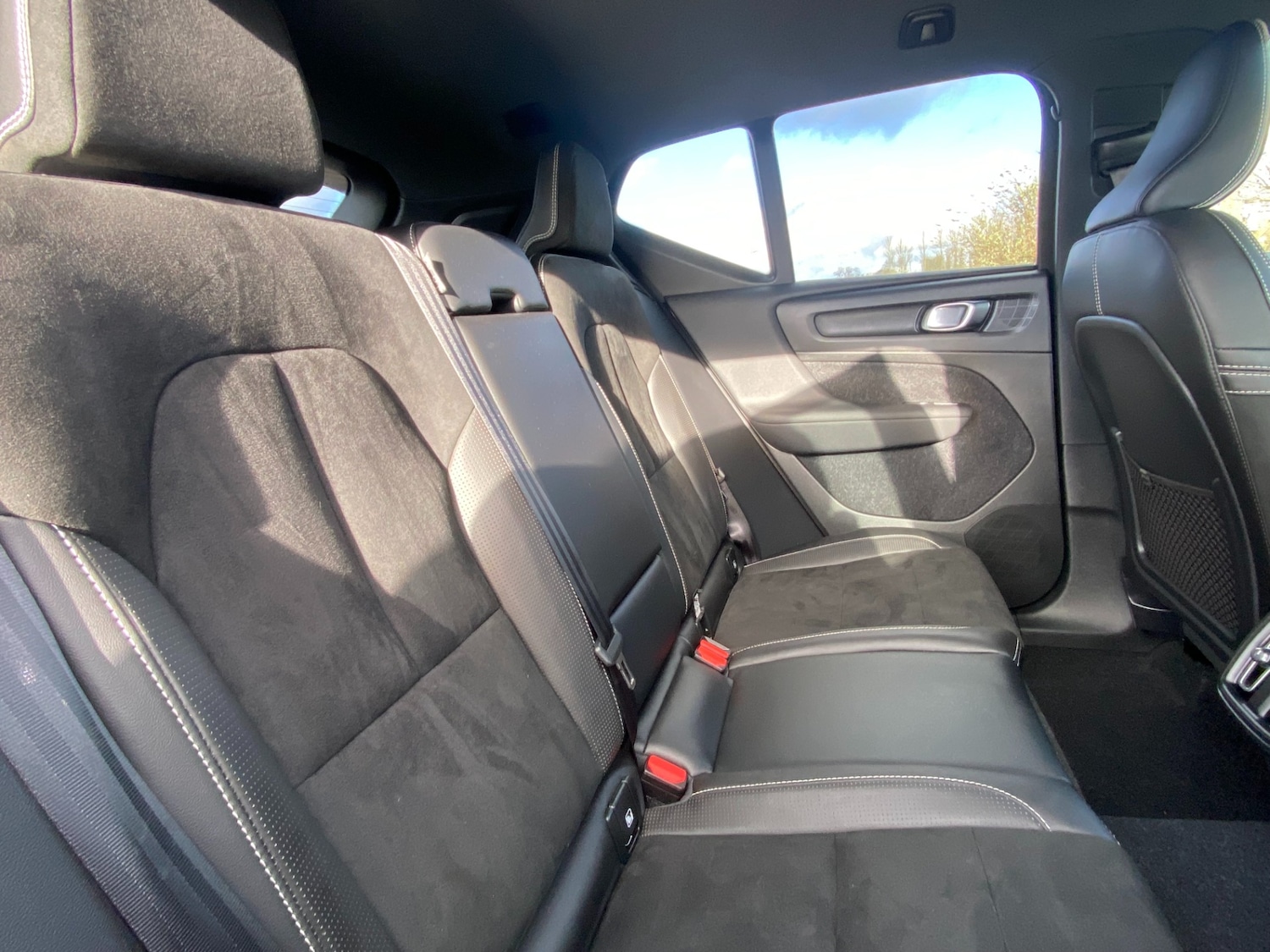 Used Volvo XC40 2020 for sale - 77548643: Photo 44