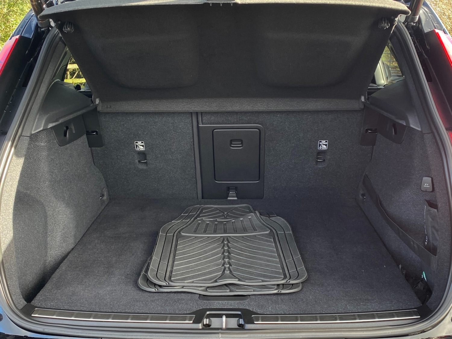 Used Volvo XC40 2020 for sale - 77548643: Photo 45