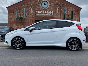 Used Ford Fiesta 2016 for sale - 78918702: Photo