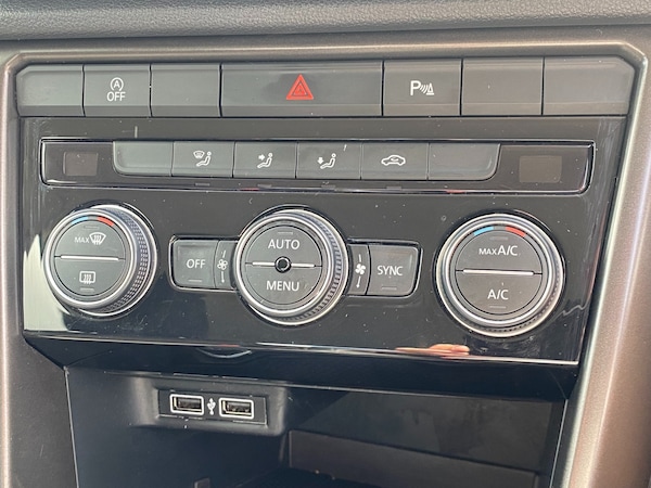 Used Volkswagen T-Roc 2018 for sale - 75386325: Photo 13