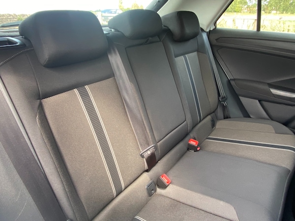 Used Volkswagen T-Roc 2018 for sale - 75386325: Photo 39