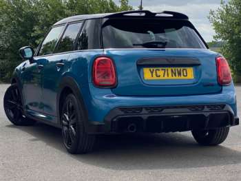 Used MINI Hatch 2021 for sale - 74760201: Photo