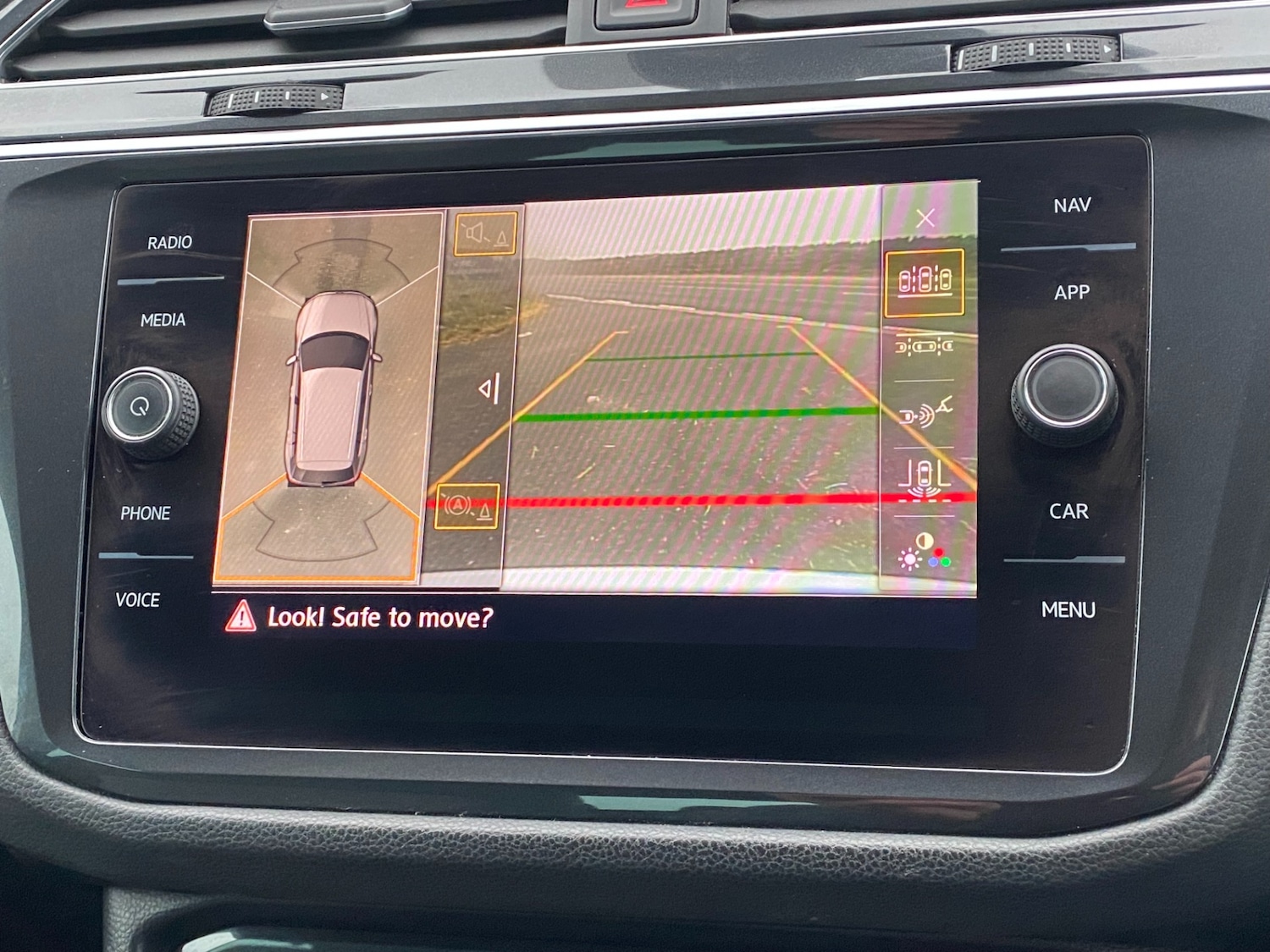 Used Volkswagen Tiguan 2018 for sale - 77039215: Photo 12