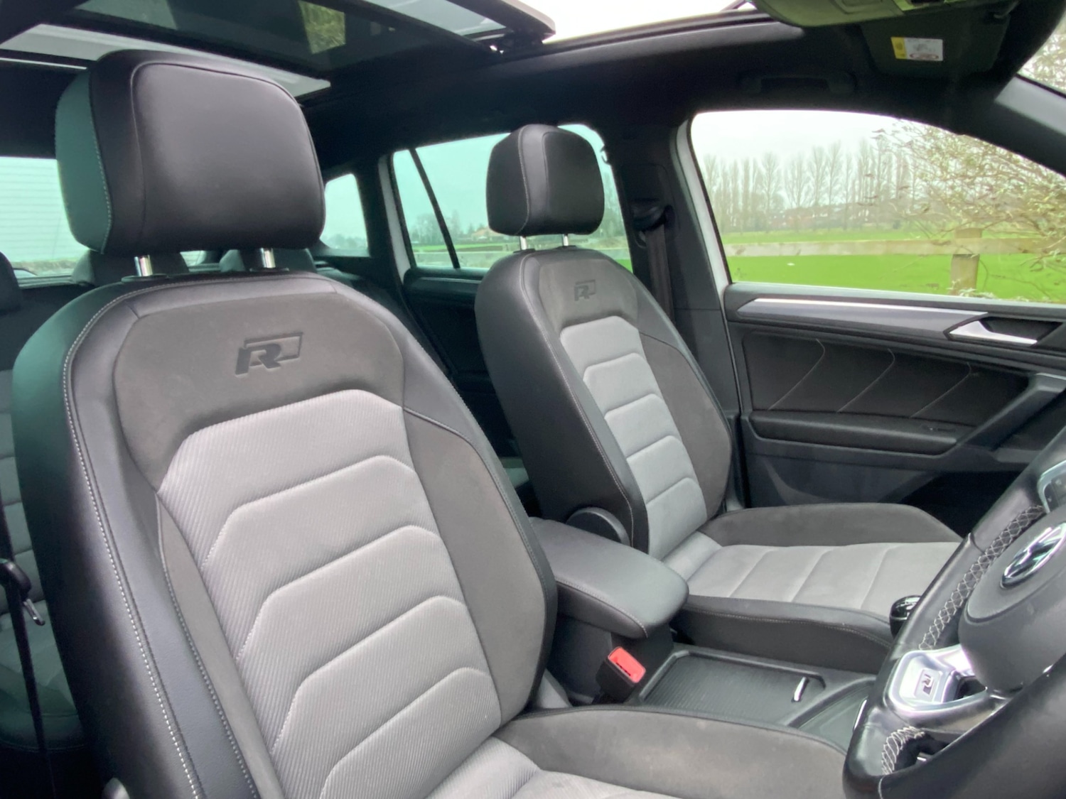 Used Volkswagen Tiguan 2018 for sale - 77039215: Photo 47