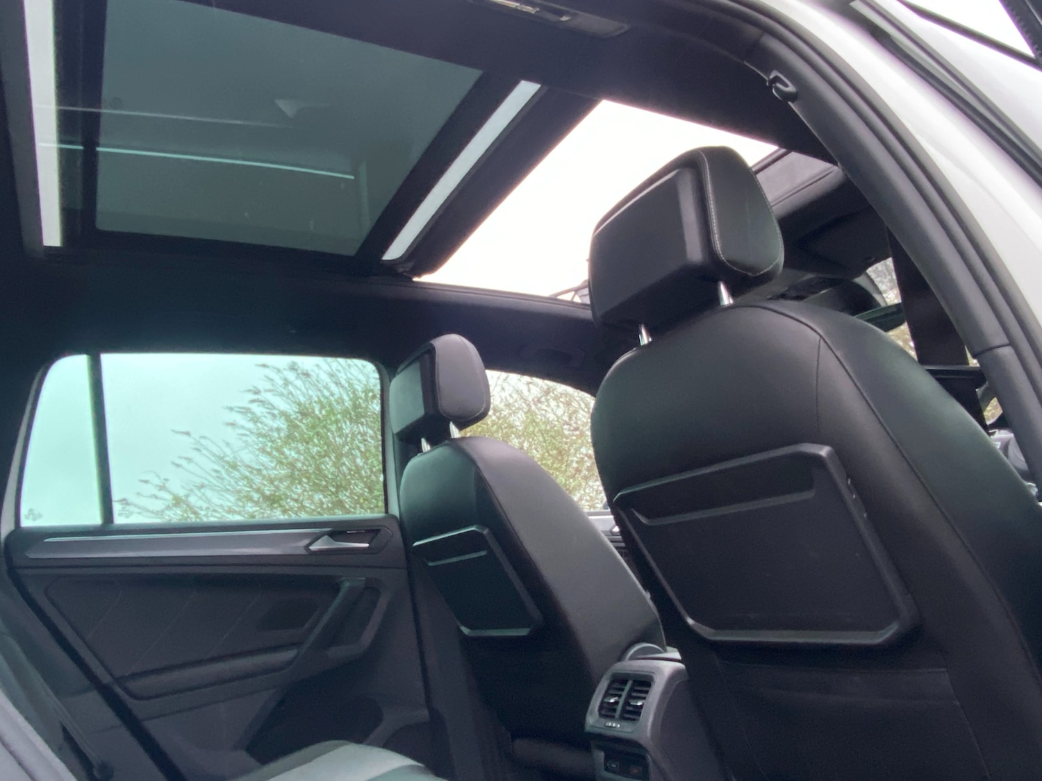 Used Volkswagen Tiguan 2018 for sale - 77039215: Photo 6