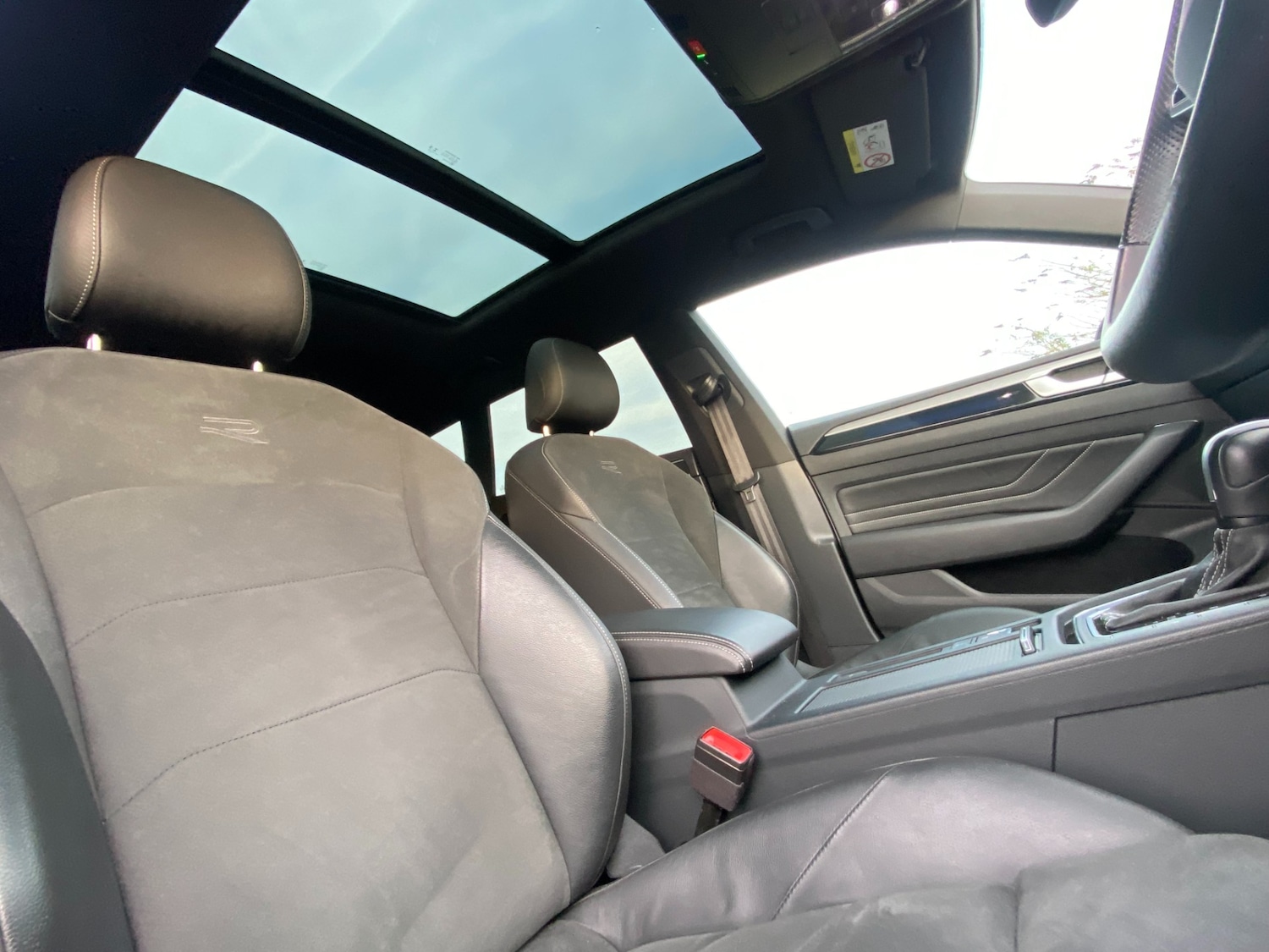 Used Volkswagen Arteon 2022 for sale - 76933351: Photo 25