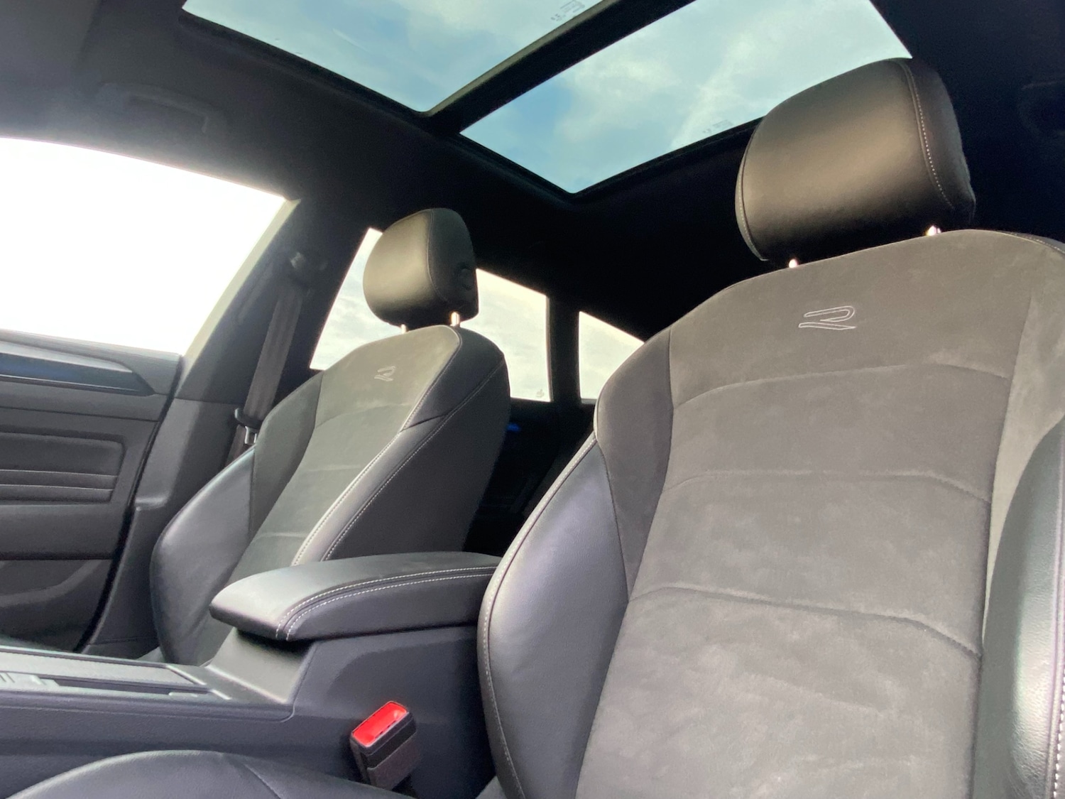 Used Volkswagen Arteon 2022 for sale - 76933351: Photo 5