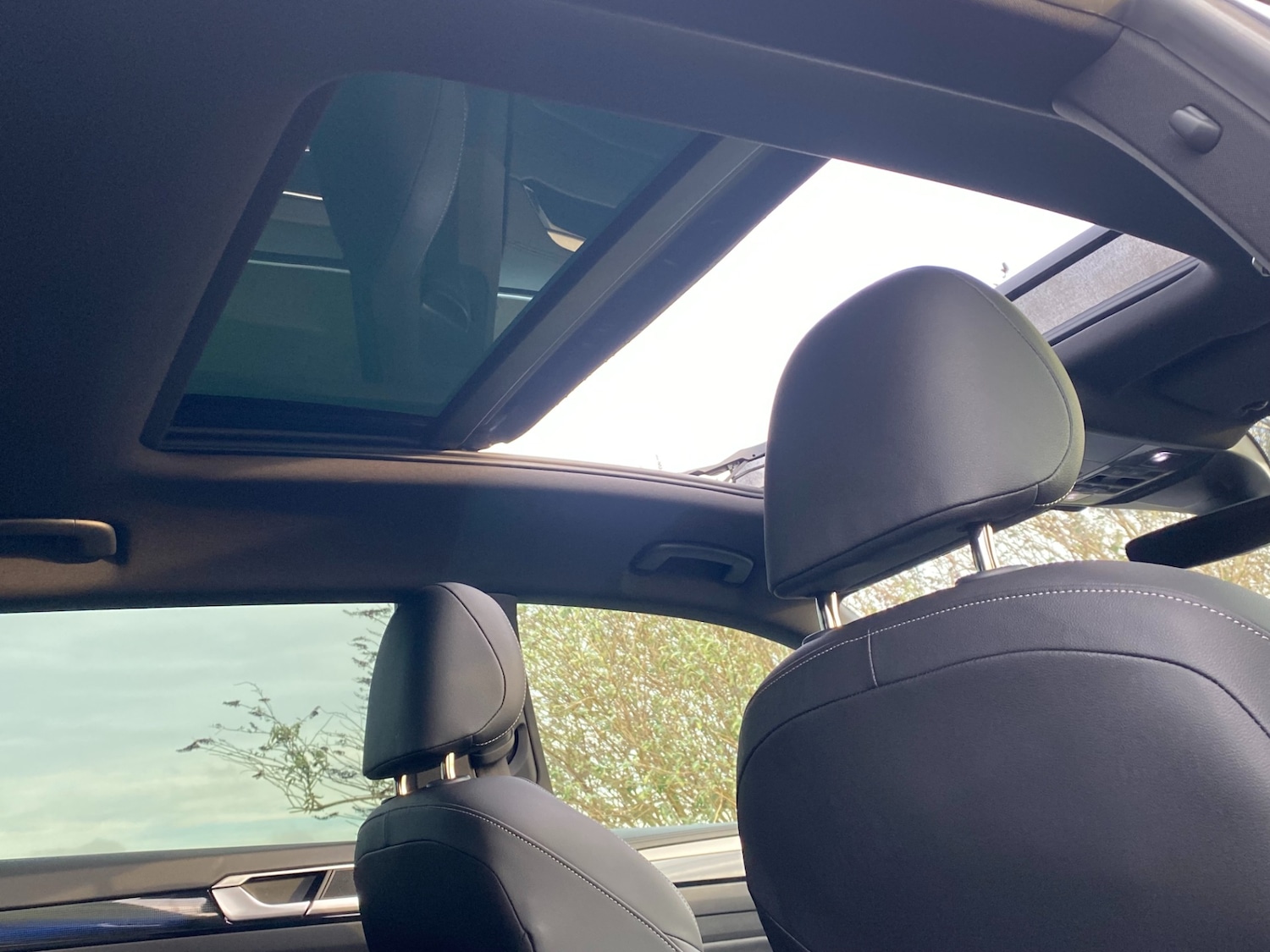 Used Volkswagen Arteon 2022 for sale - 76933351: Photo 6