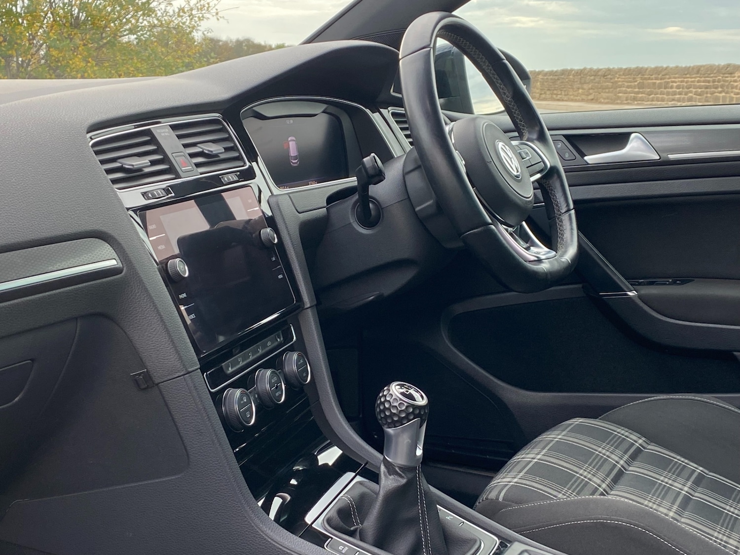 Used Volkswagen Golf 2018 for sale - 76497069: Photo 20