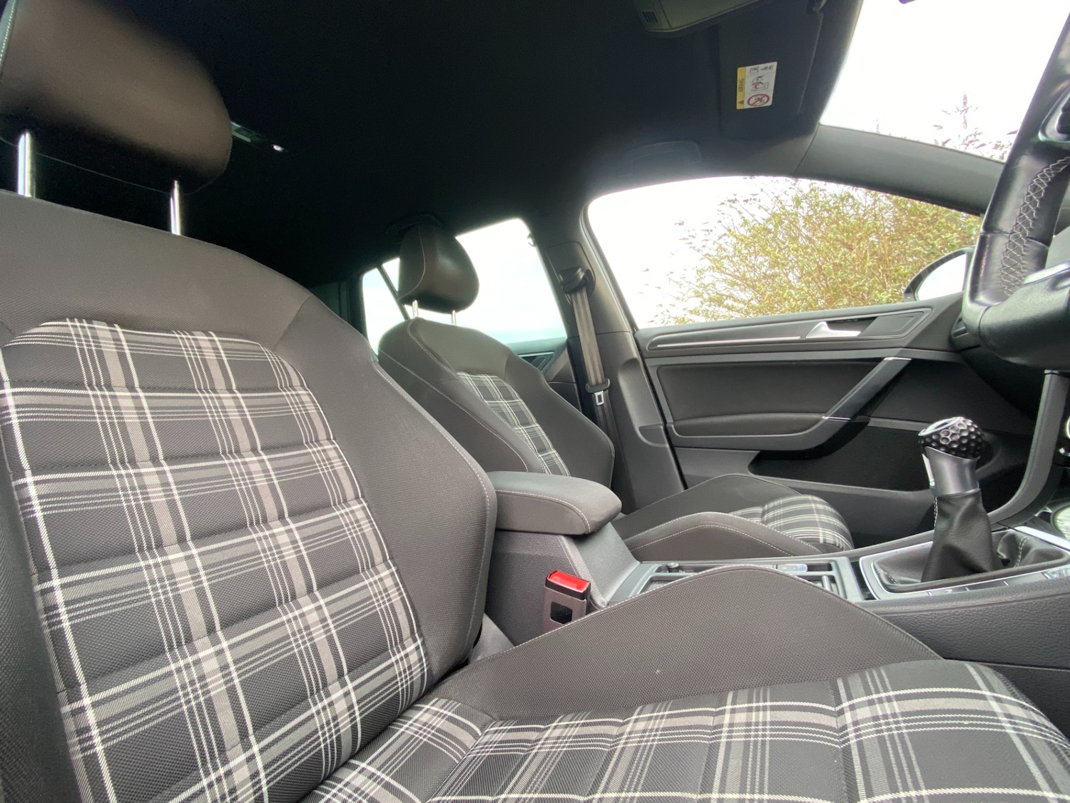 Used Volkswagen Golf 2018 for sale - 76497069: Photo 22