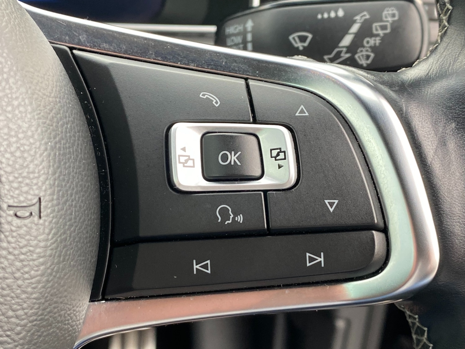 Used Volkswagen Golf 2018 for sale - 76497069: Photo 28