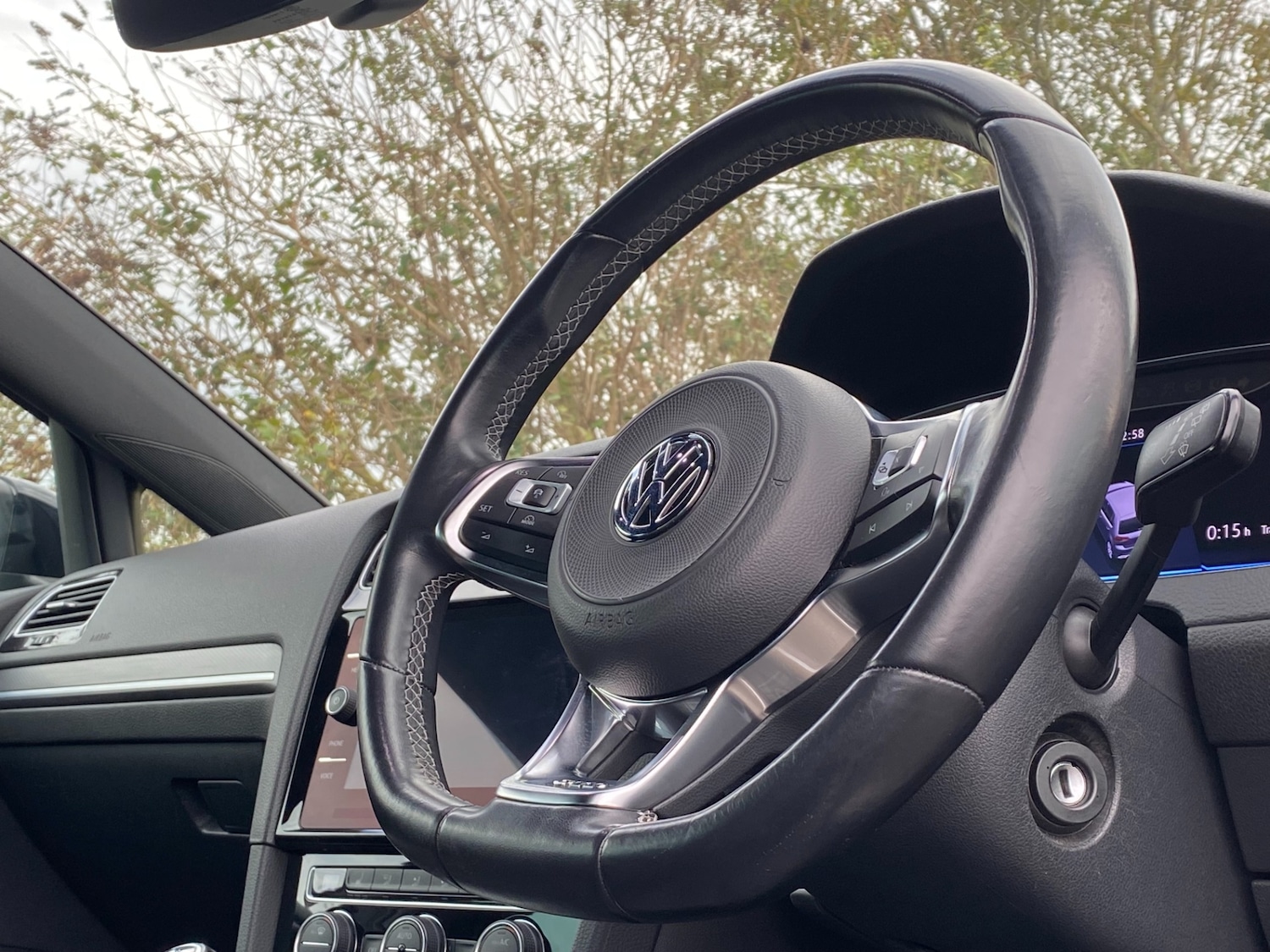 Used Volkswagen Golf 2018 for sale - 76497069: Photo 36