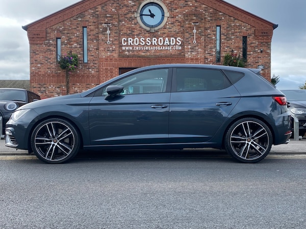Used SEAT Leon 2019 for sale - 76225449: Photo 2