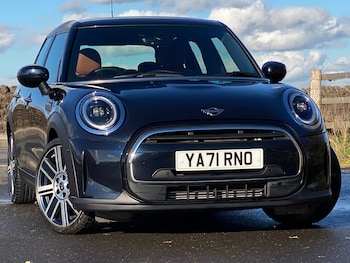 Used MINI Hatch 2022 for sale - 76440057: Photo