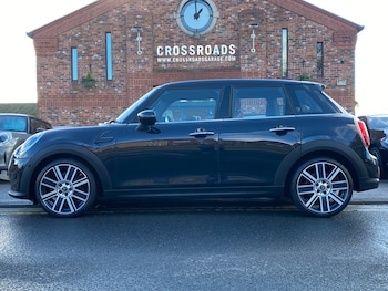 Used MINI Hatch 2022 for sale - 76440057: Photo