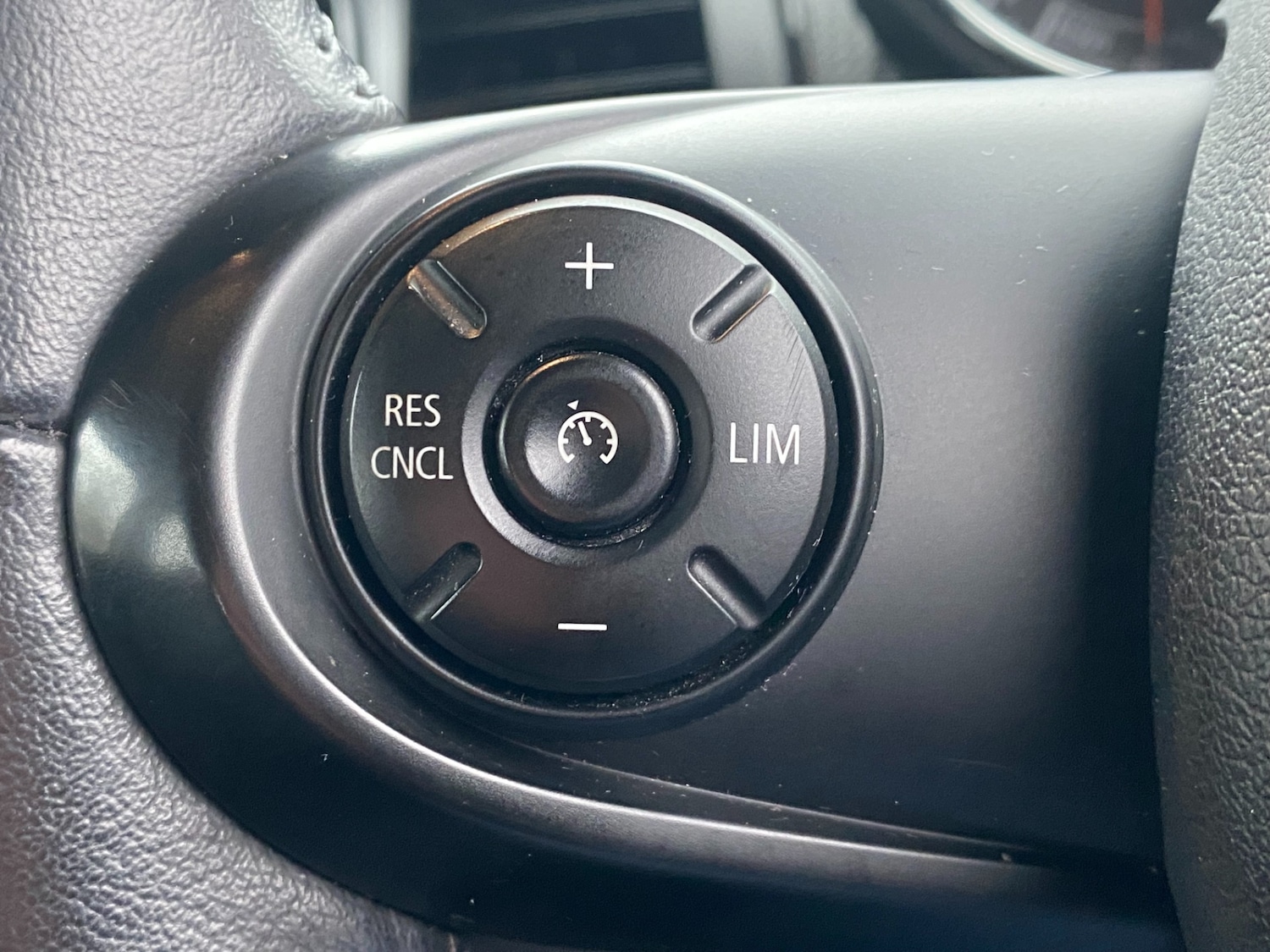 Used MINI Hatch 2017 for sale - 77450613: Photo 24