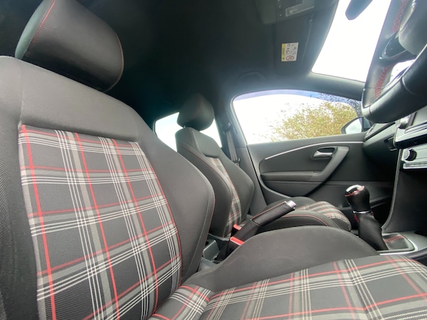Used Volkswagen Polo 2015 for sale - 76336023: Photo 23
