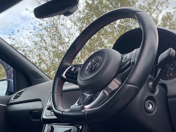 Used Volkswagen Polo 2015 for sale - 76336023: Photo 35
