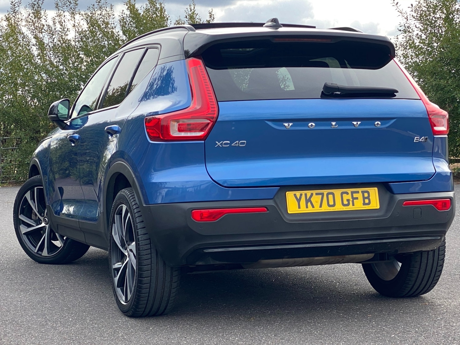 Used Volvo XC40 2020 for sale - 76107631: Photo 3