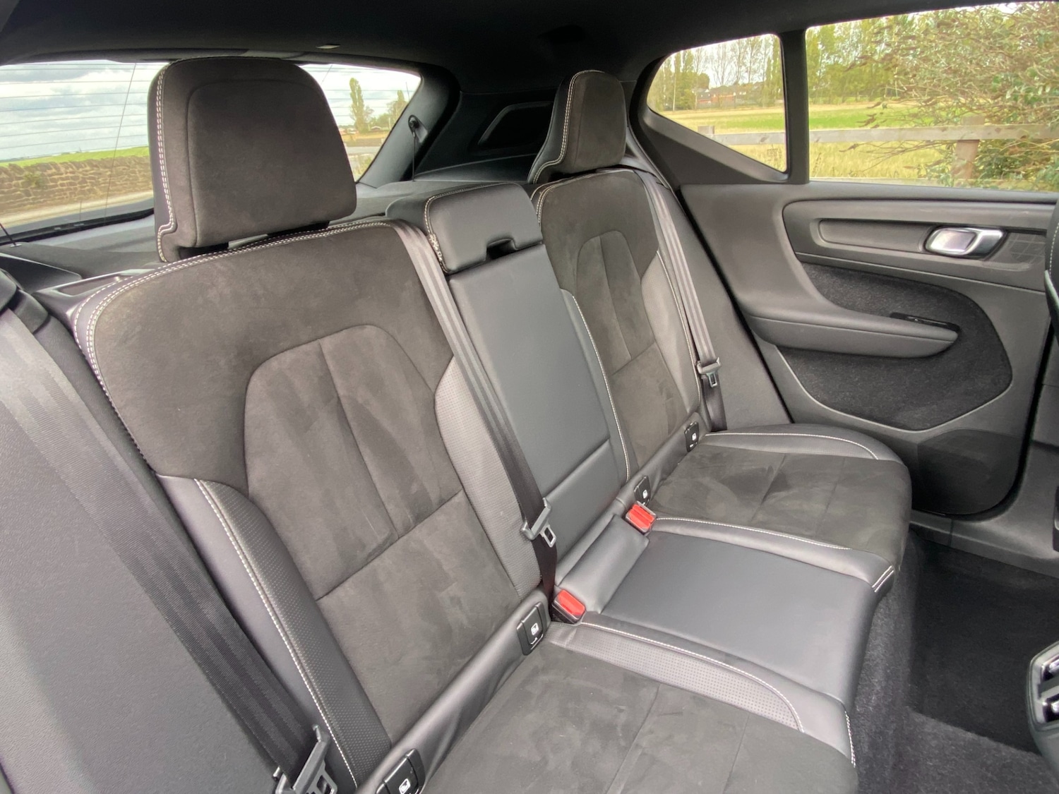 Used Volvo XC40 2020 for sale - 76107631: Photo 48
