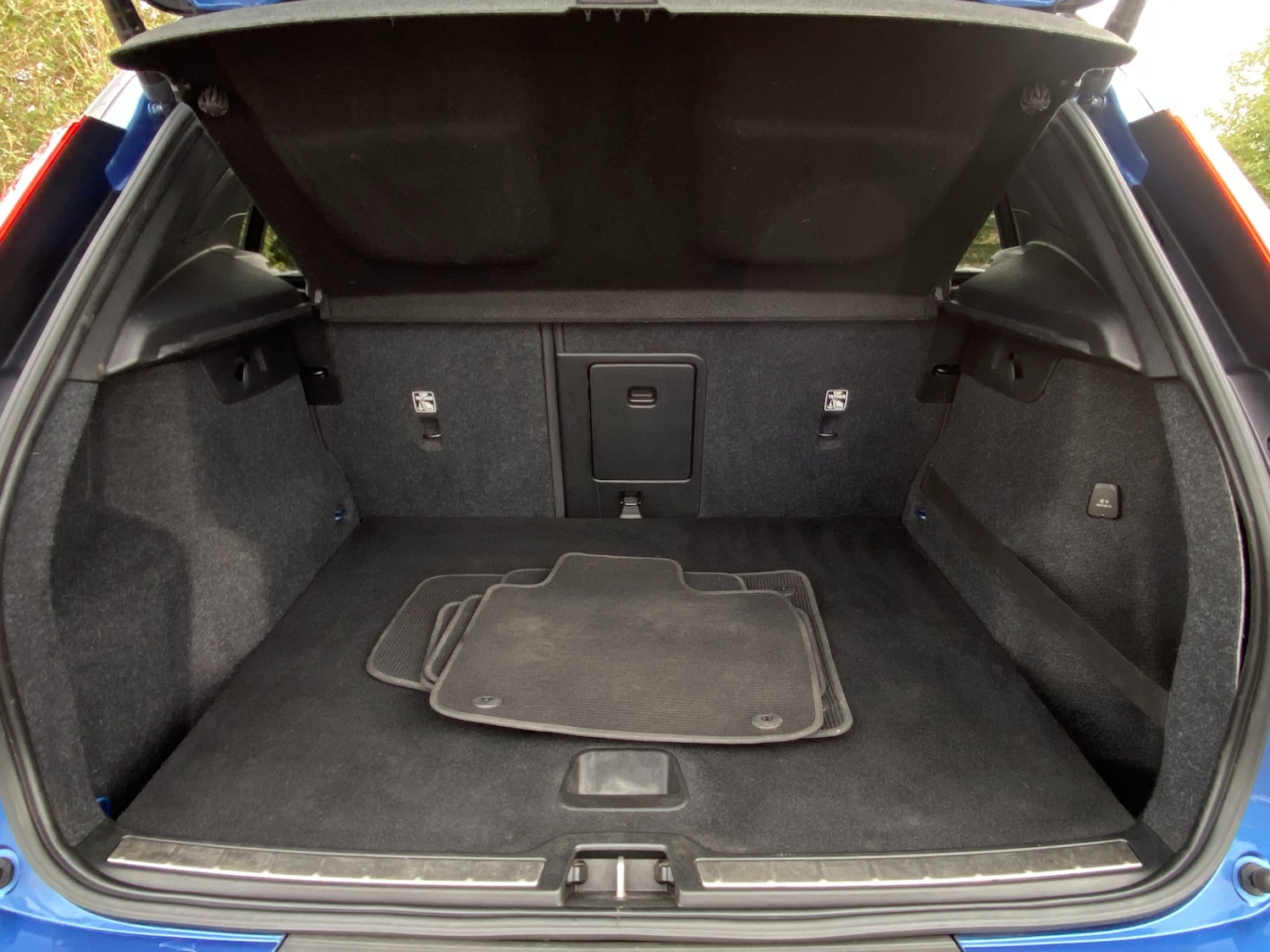 Used Volvo XC40 2020 for sale - 76107631: Photo 50
