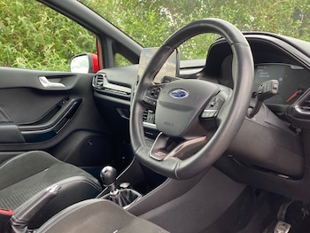 Used Ford Fiesta 2019 for sale - 78931820: Photo