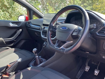 Used Ford Fiesta 2018 for sale - 78497949: Photo