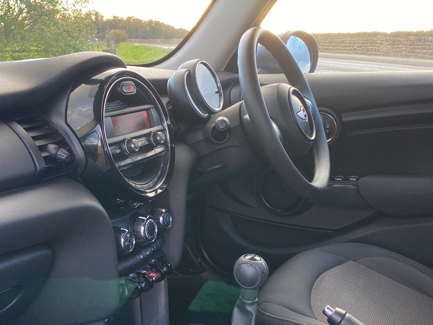 Used MINI Hatch 2016 for sale - 76397237: Photo 17