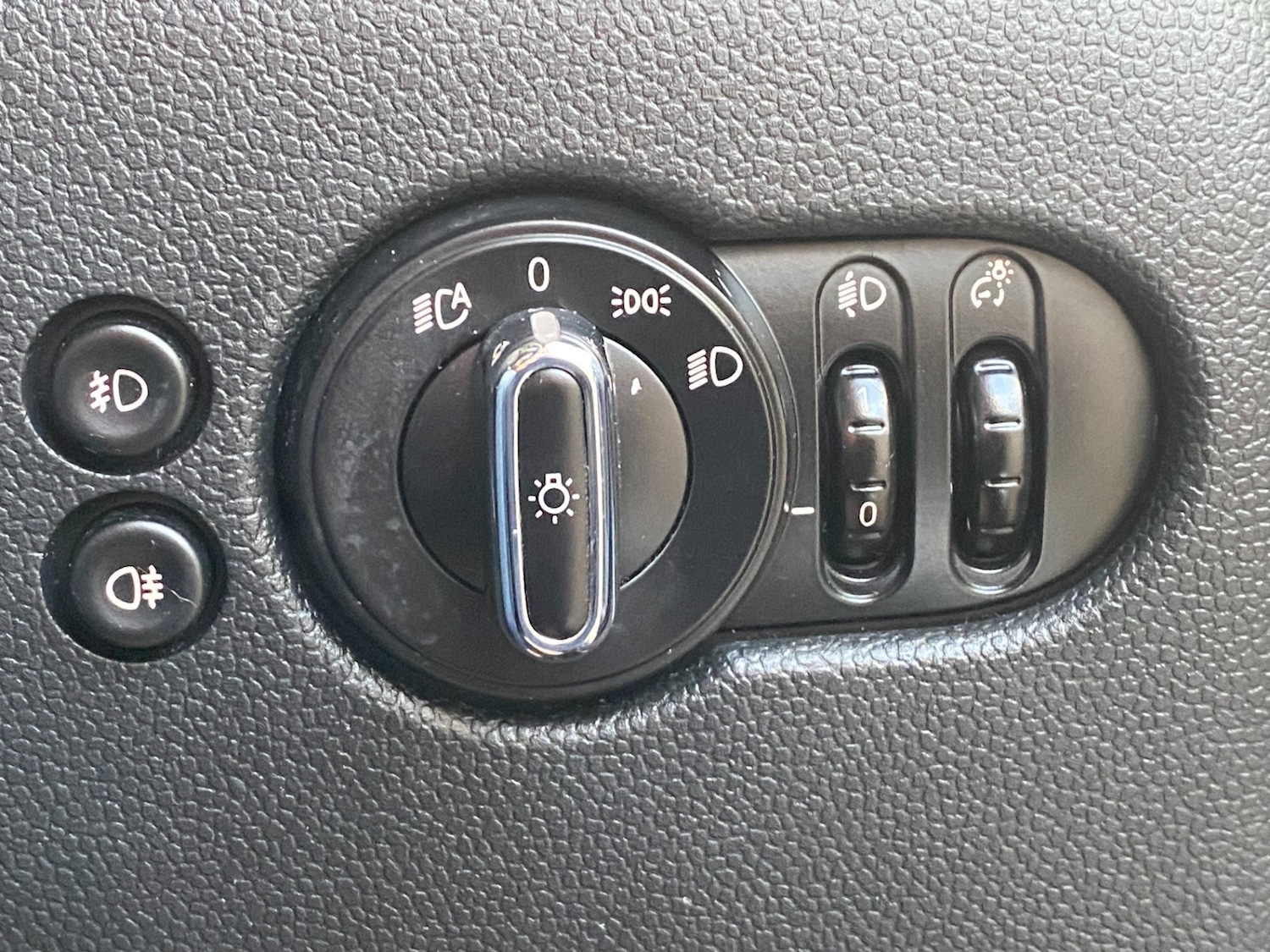 Used MINI Hatch 2016 for sale - 76397237: Photo 21