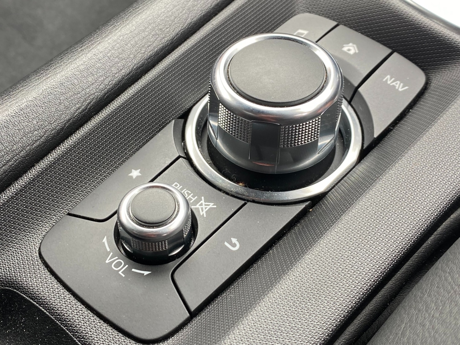 Used Mazda MX-5 2019 for sale - 78202532: Photo 12