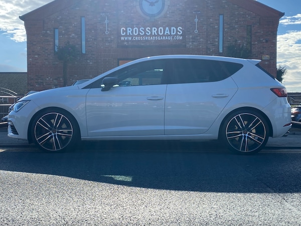 Used SEAT Leon 2020 for sale - 76187382: Photo 2