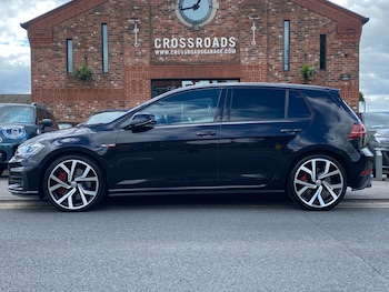 Used Volkswagen Golf 2019 for sale - 78546131: Photo