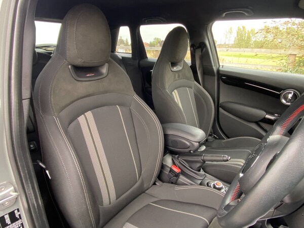 Used MINI Hatch 2019 for sale - 76149846: Photo 41