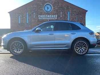 Used Porsche Macan 2020 for sale - 76800773: Photo