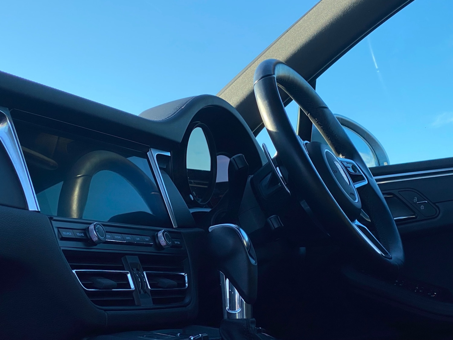 Used Porsche Macan 2020 for sale - 76800773: Photo 40