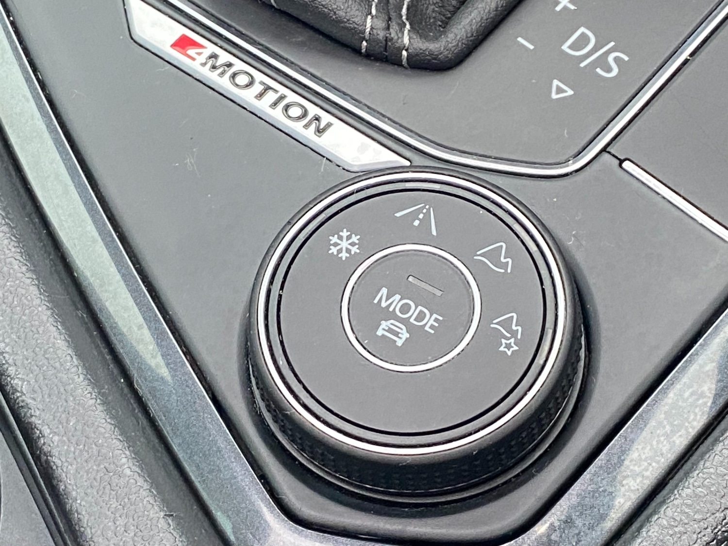 Used Volkswagen Tiguan 2018 for sale - 77395366: Photo 14