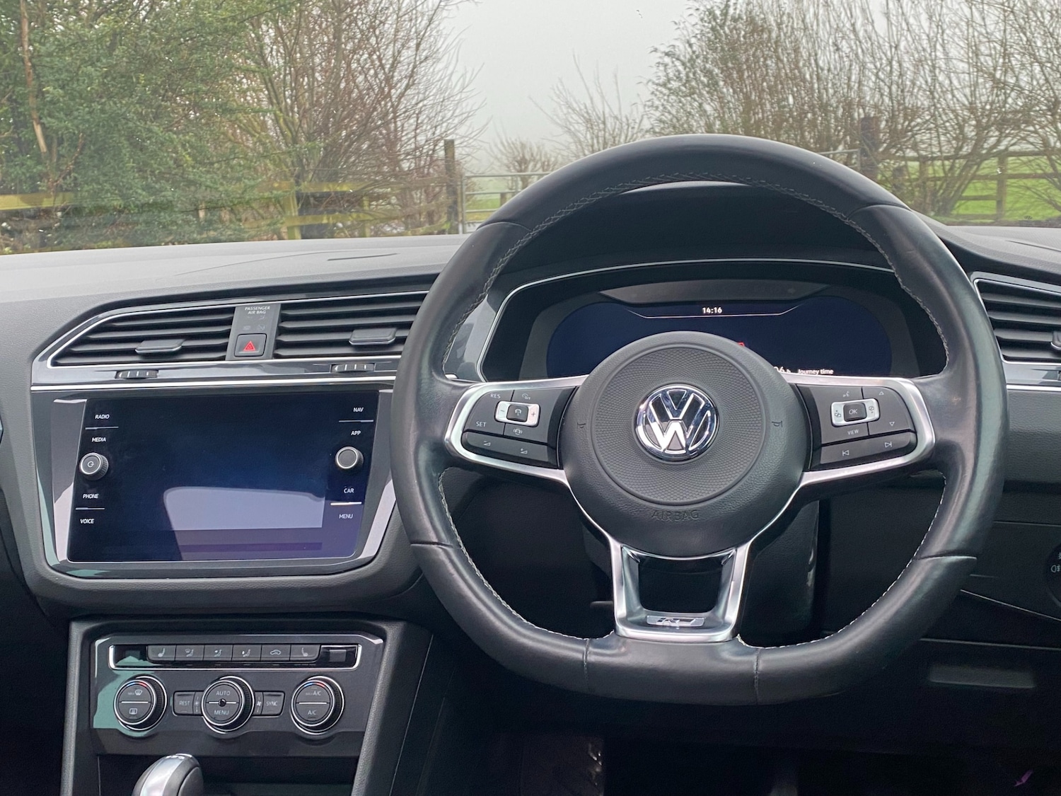 Used Volkswagen Tiguan 2018 for sale - 77395366: Photo 23