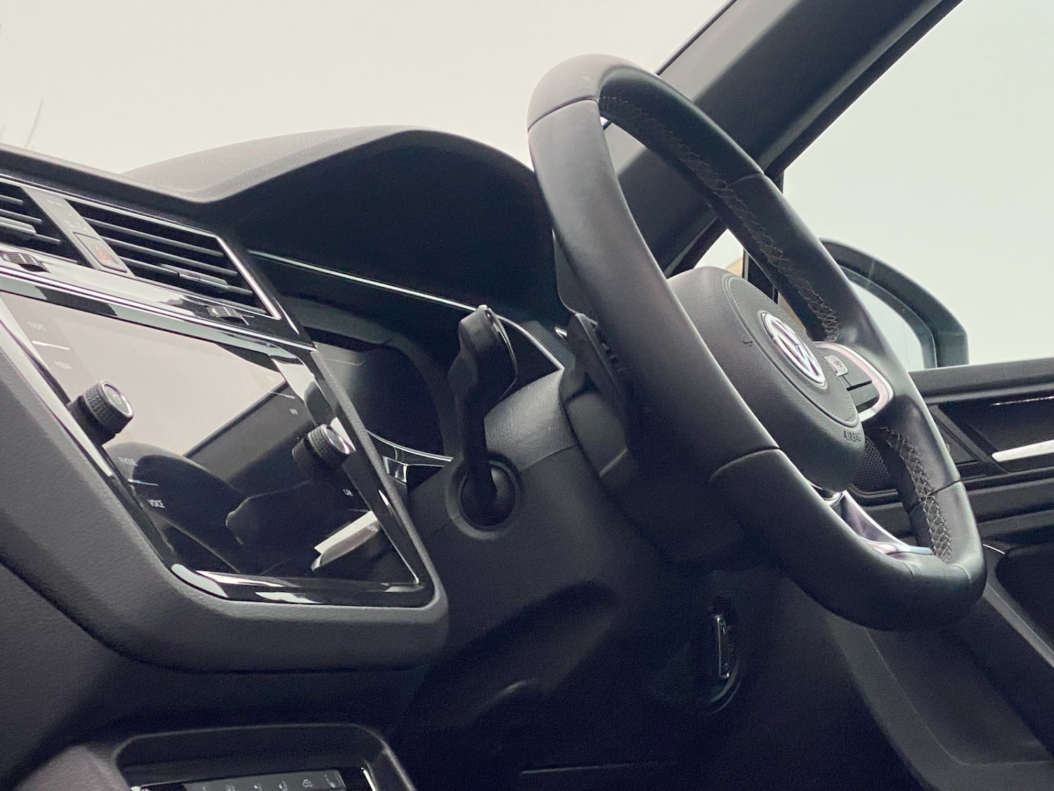 Used Volkswagen Tiguan 2018 for sale - 77395366: Photo 40