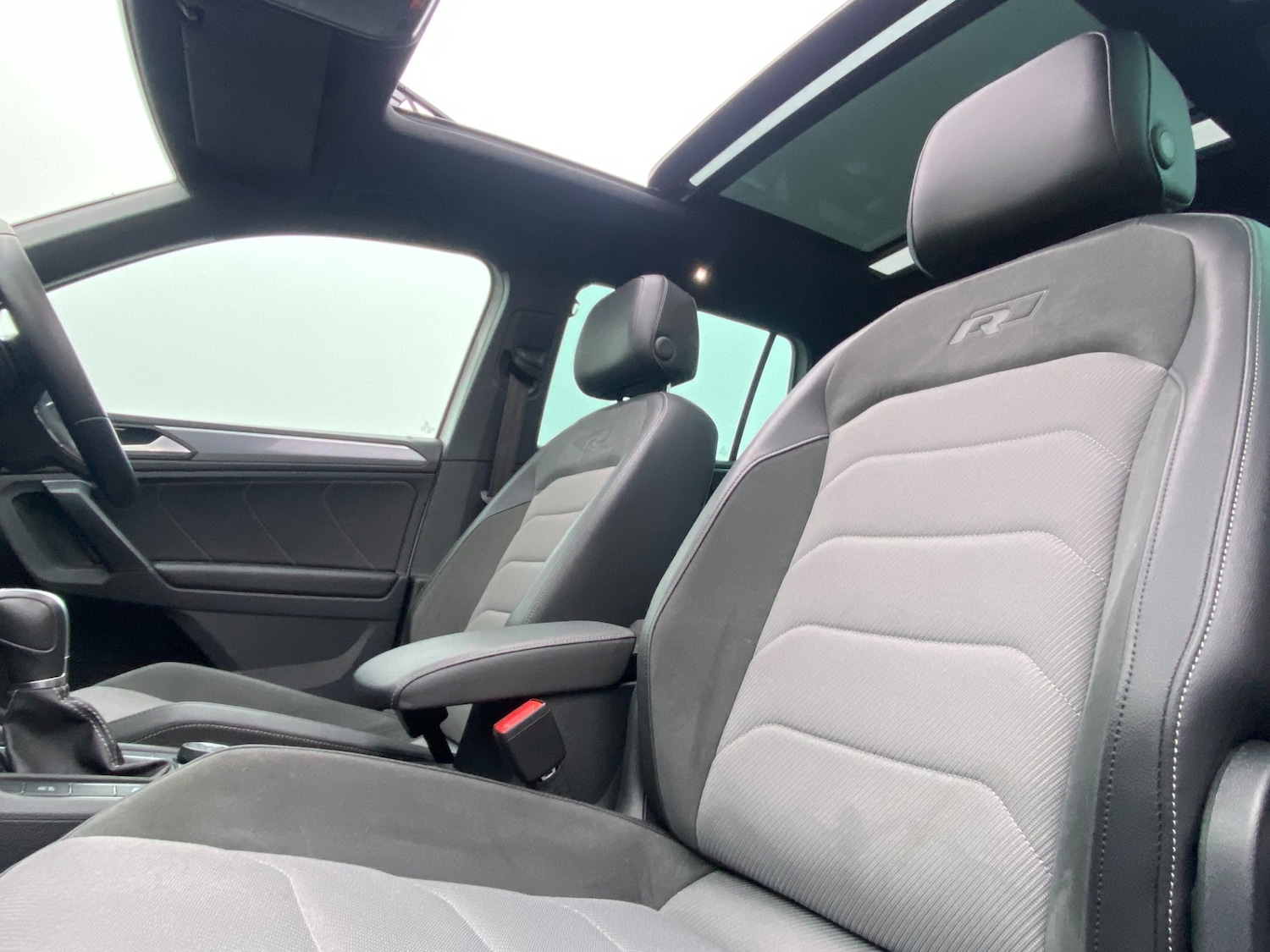 Used Volkswagen Tiguan 2018 for sale - 77395366: Photo 5