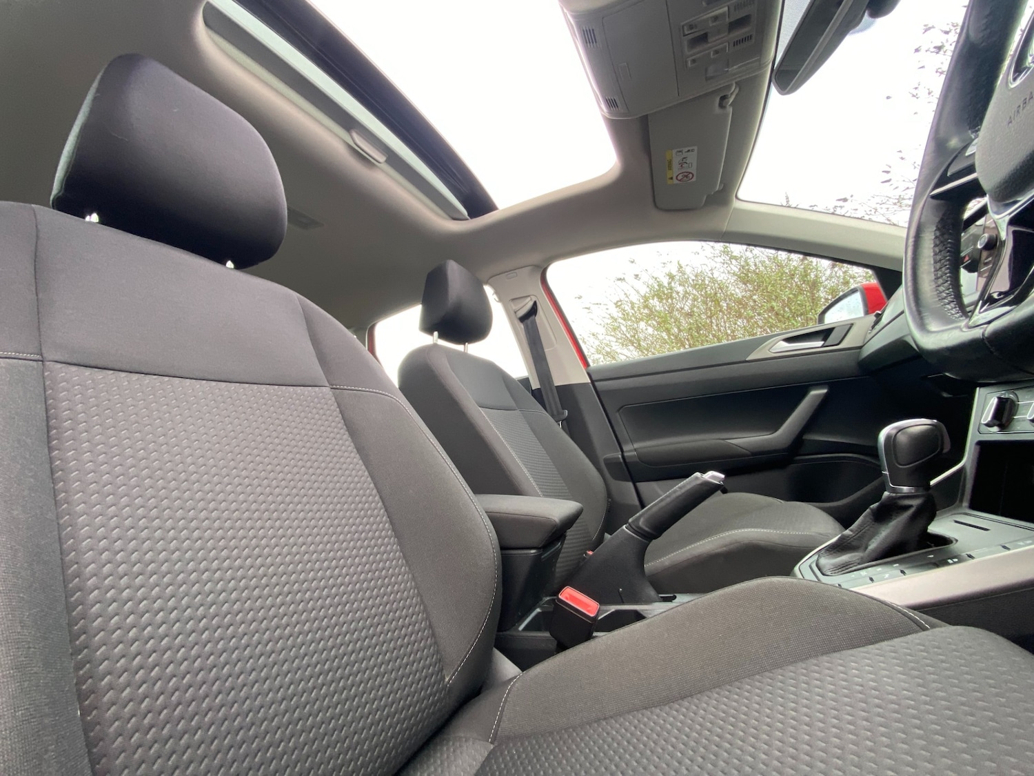 Used Volkswagen Polo 2018 for sale - 77704334: Photo 23