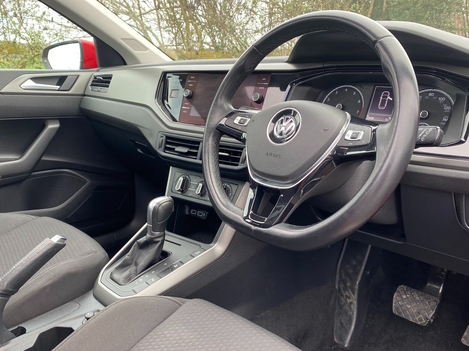 Used Volkswagen Polo 2018 for sale - 77704334: Photo 4