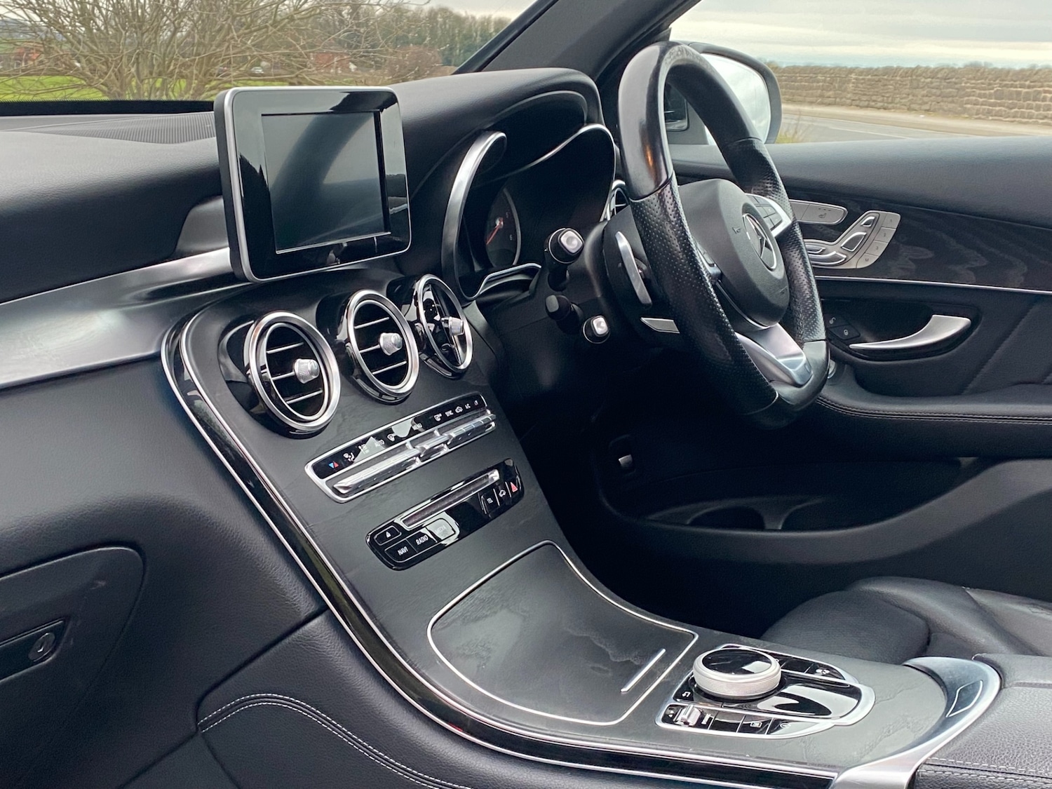 Used Mercedes-Benz GLC 2018 for sale - 77781568: Photo 23