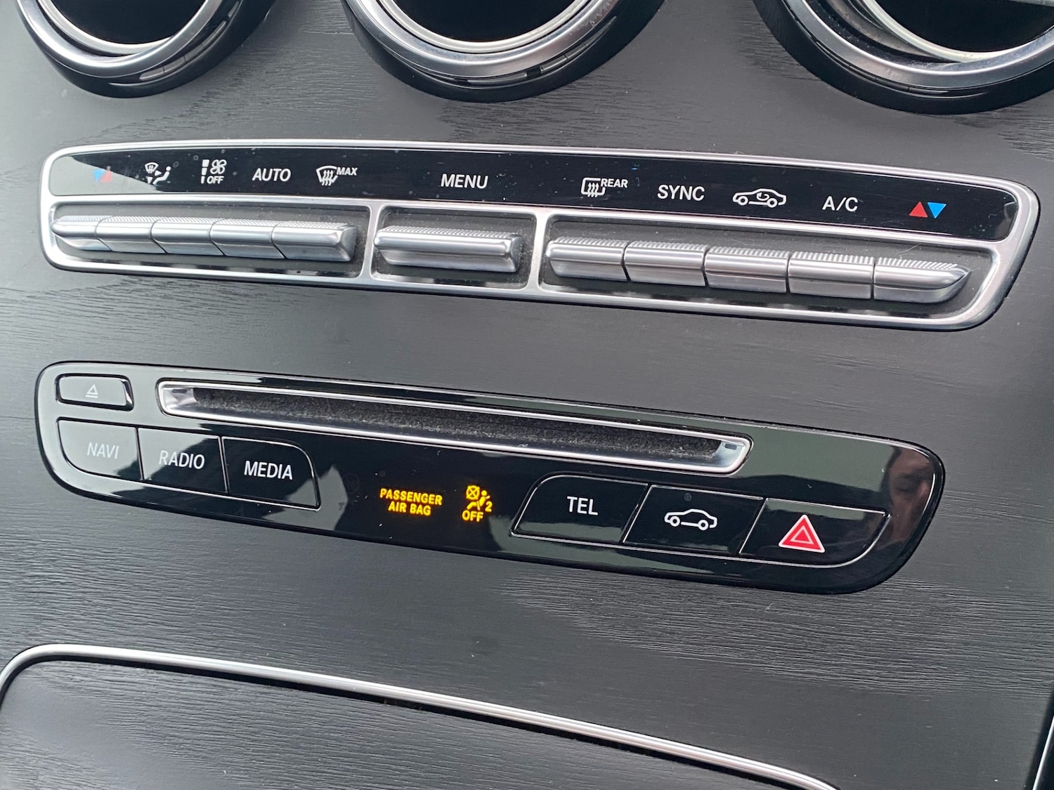 Used Mercedes-Benz GLC 2018 for sale - 77781568: Photo 28