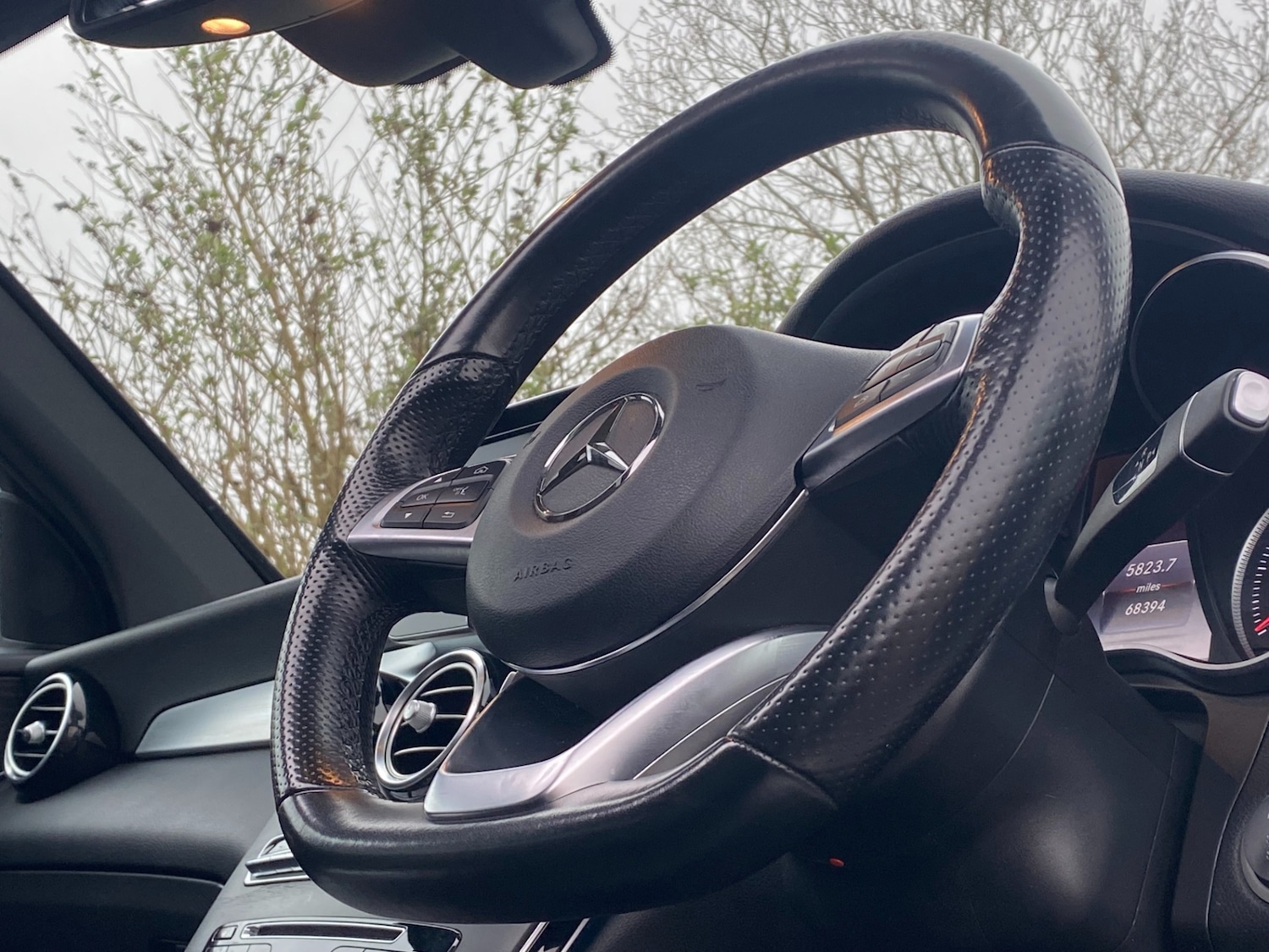 Used Mercedes-Benz GLC 2018 for sale - 77781568: Photo 38