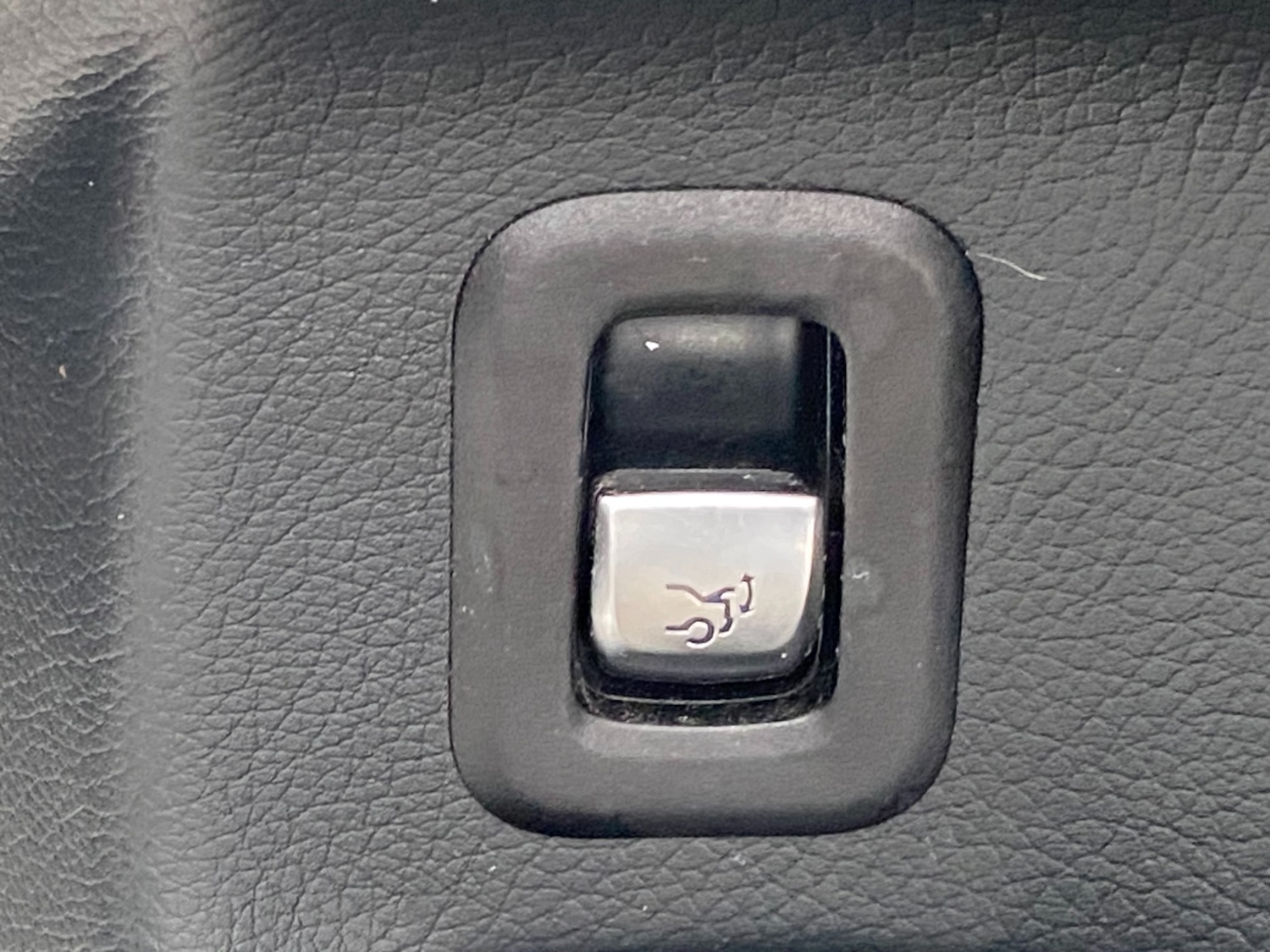 Used Mercedes-Benz GLC 2018 for sale - 77781568: Photo 41