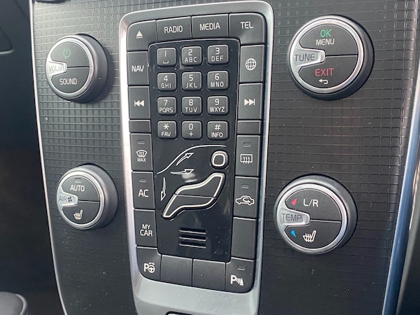 Used Volvo V40 2019 for sale - 76305829: Photo 11