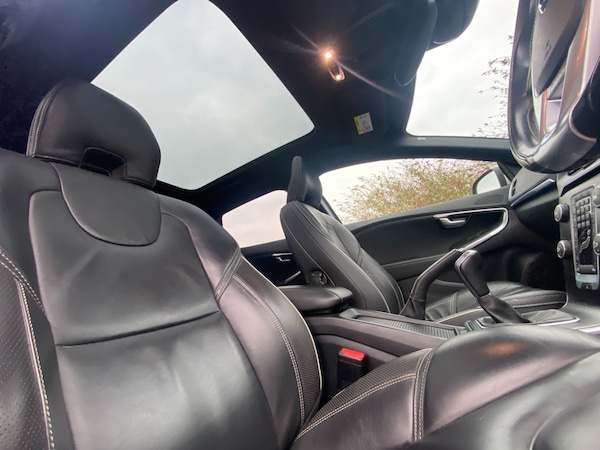 Used Volvo V40 2019 for sale - 76305829: Photo 21
