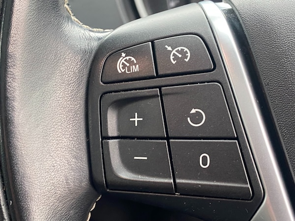 Used Volvo V40 2019 for sale - 76305829: Photo 26