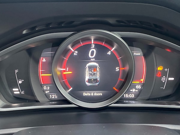Used Volvo V40 2019 for sale - 76305829: Photo 7