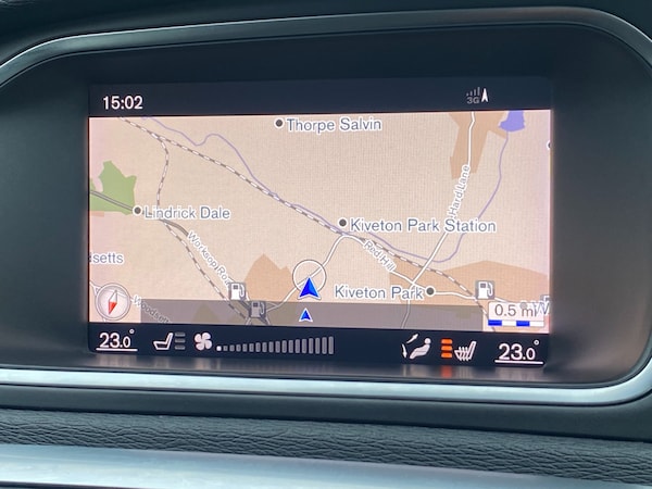 Used Volvo V40 2019 for sale - 76305829: Photo 8
